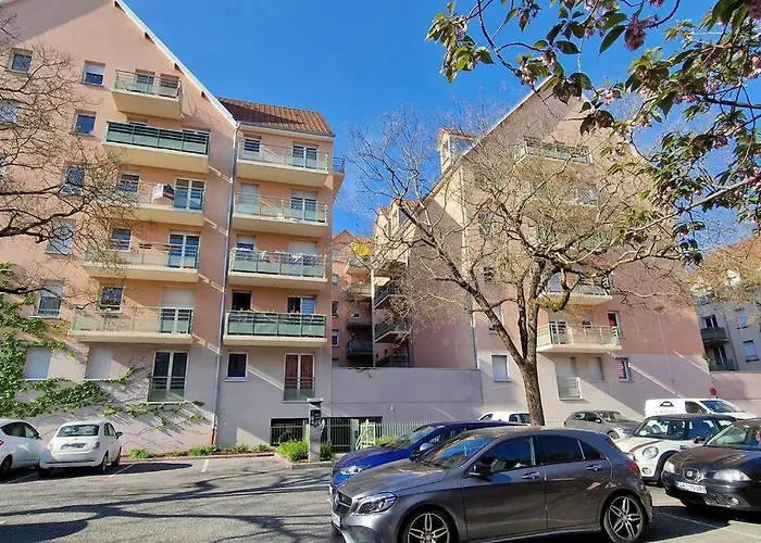Les Capucins - Centre Ville - Parking Inclus